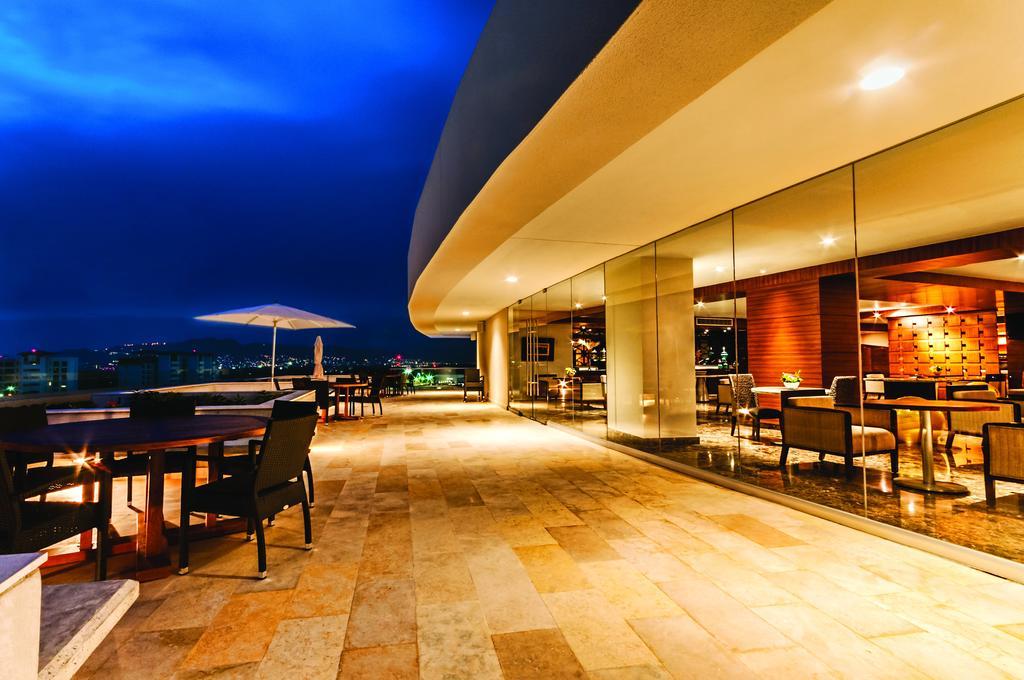 Palacio Mundo Imperial Riviera Diamante Acapulco Exterior foto Sky Bar